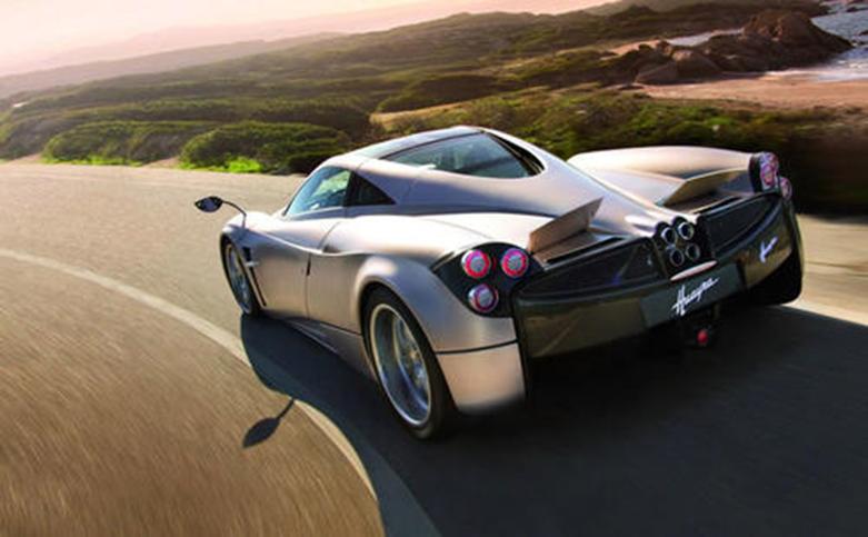 帕加尼V12生存至2026年 电动汽车正在开发中