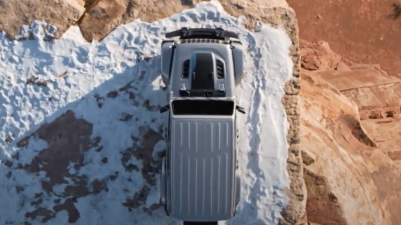 期待大型吉普牧马人4xe混合动力车在12月发布