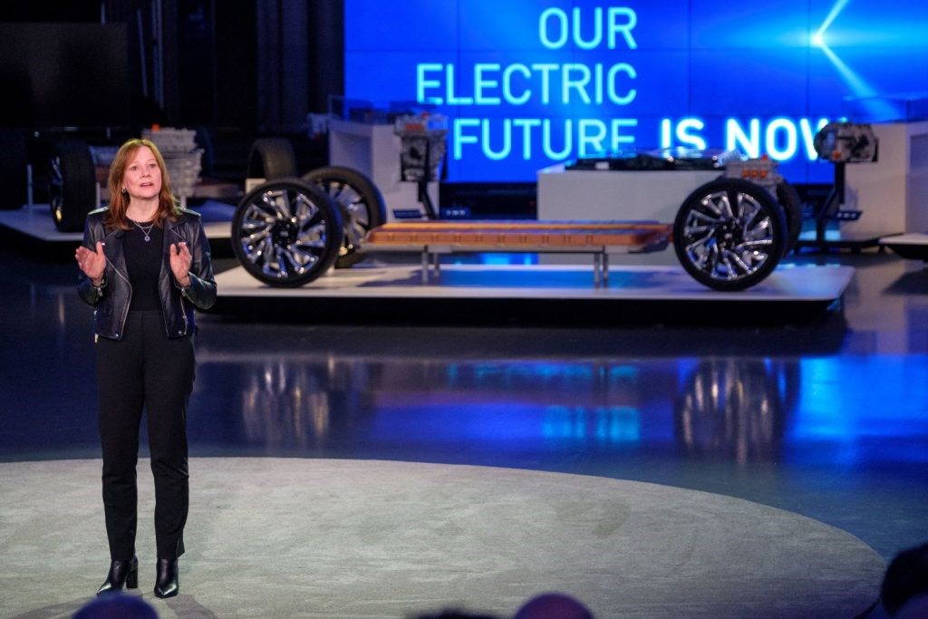 通用汽车首席执行官玛丽·巴拉（Mary Barra）入选IWF名人堂